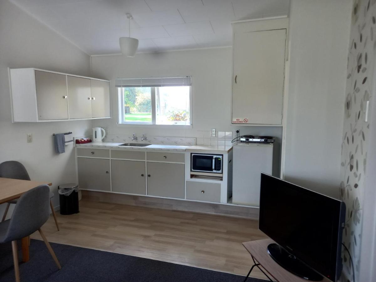 Tower Road Motel Matamata Exterior photo